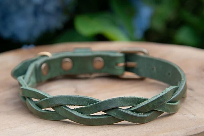 Twisted Leather Dog Collar | Green