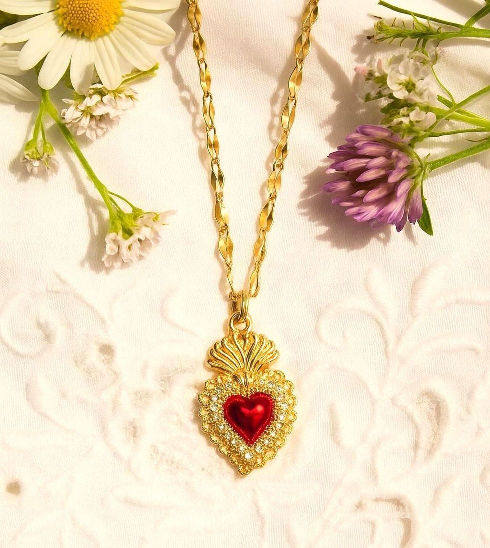 collana del sacro cuore