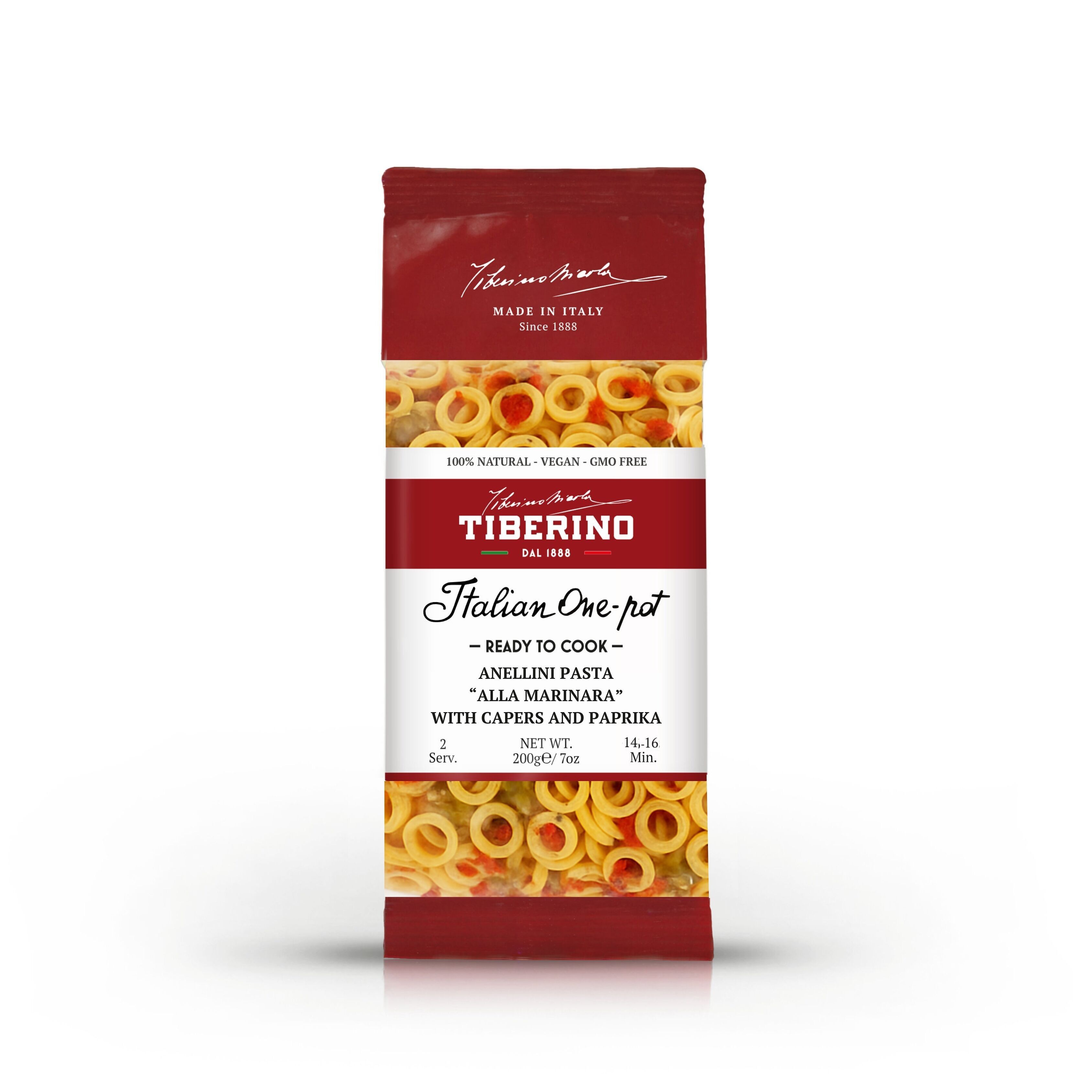 Anellini pasta "alla Marinara" con capperi e paprika