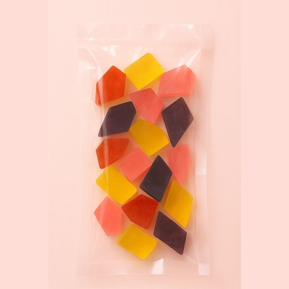 Assortimento di caramelle sfuse a forma di cristalli commestibili - dolciumi made in France - vegani e senza glutine - 4 gusti: amarena, mango, violetta, zucchero filato