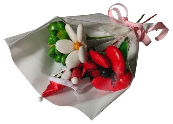 Mini ramo de Warhol con Papá Noel, margarita y peonía rosa en grageas de chocolate