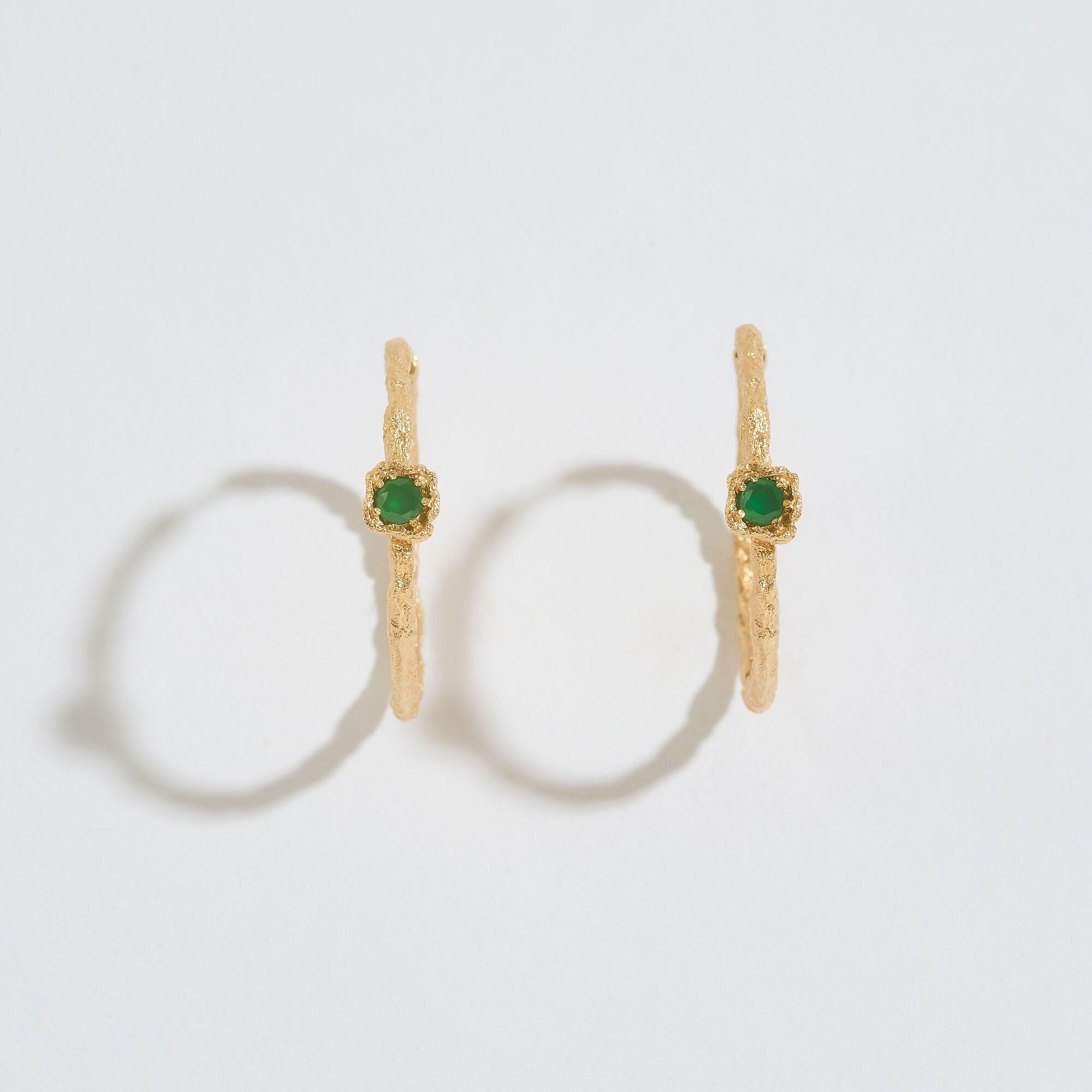 Rami di lichene calcedonio oro grandi cerchi