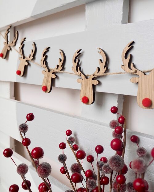 Reindeer Garland