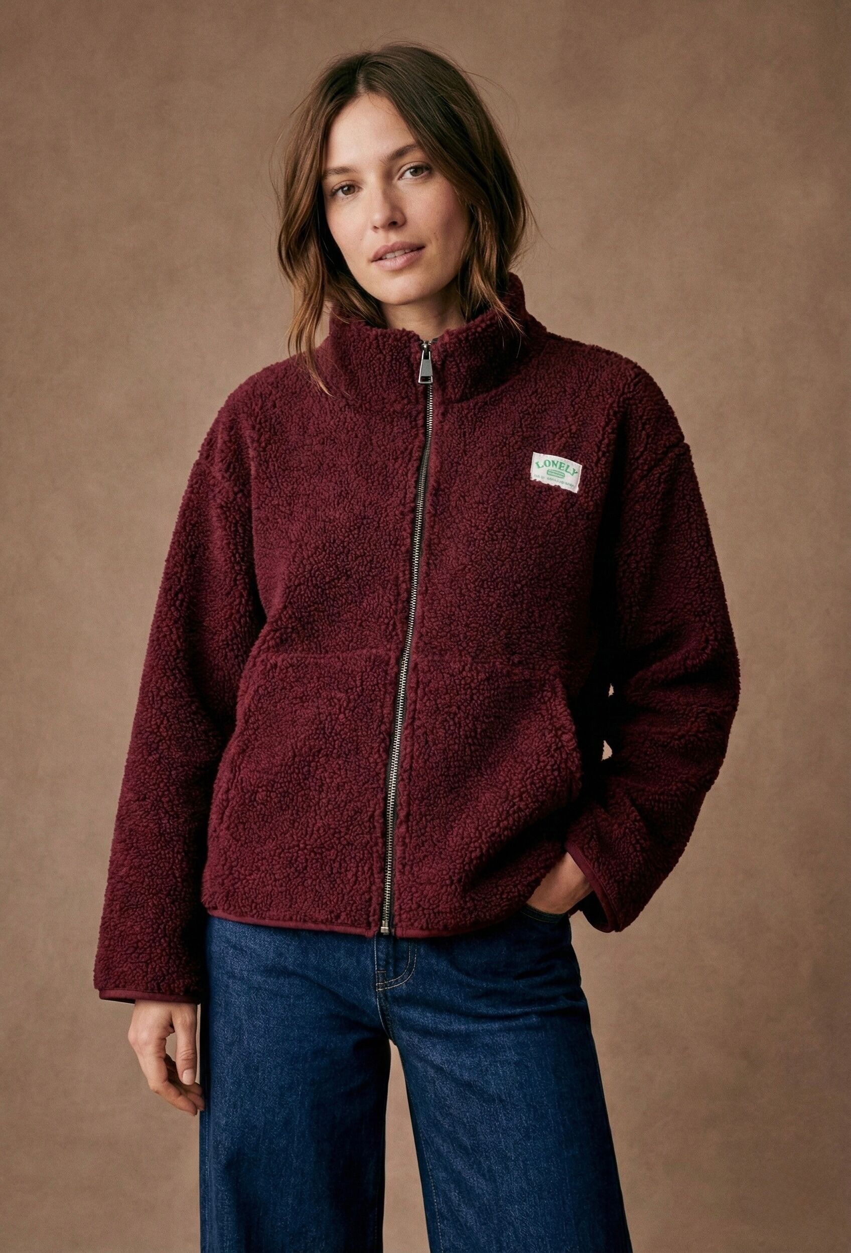 Veste polaire moumoute avec fermeture zippée et patch PV2560