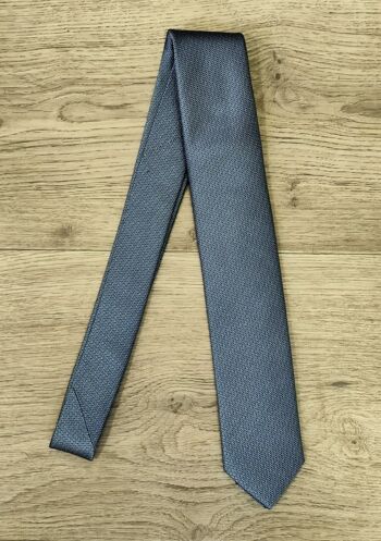 Cyclope - cravate en soie bleu à motif bille 3