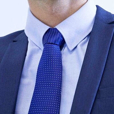 Olympe - cravate en soie bleue à motif pois blanc