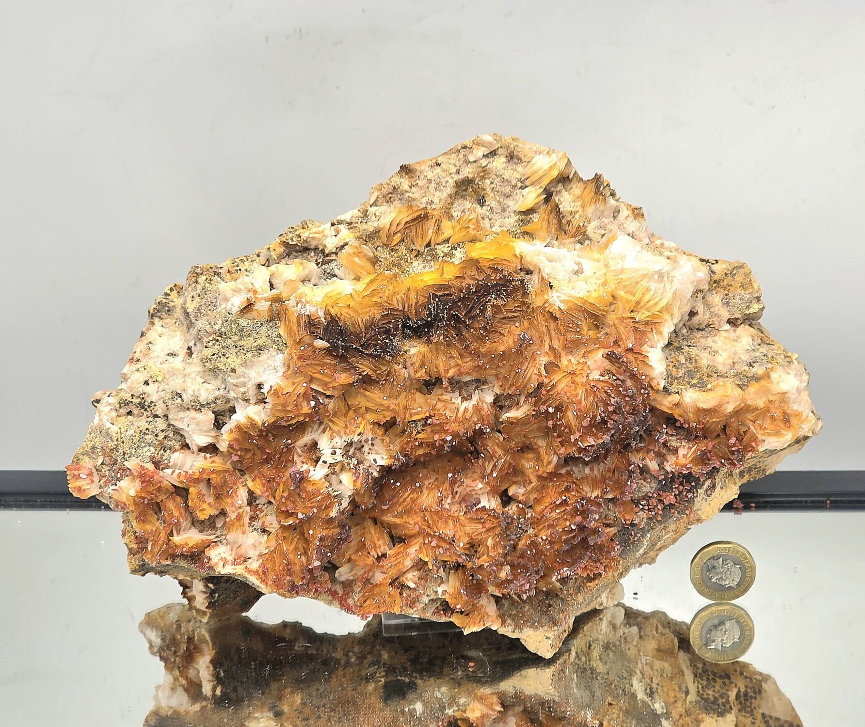 Grande Vanadinite su Barite