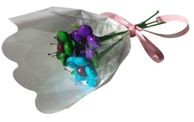 Mini ramo de 3 anémonas en grageas de chocolate