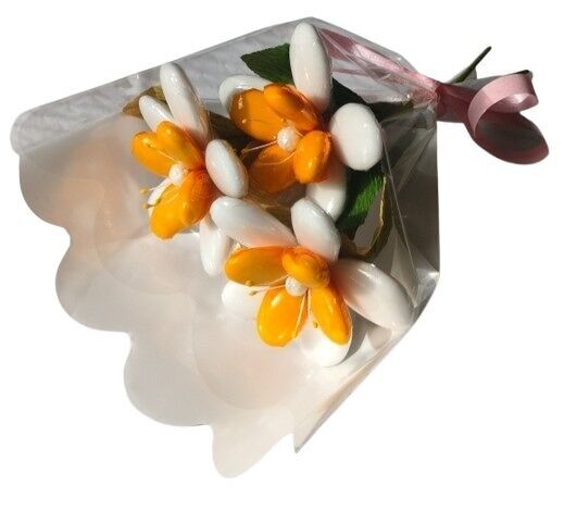 Mini ramo de 3 flores de Tiare Tahiti en grageas de chocolate