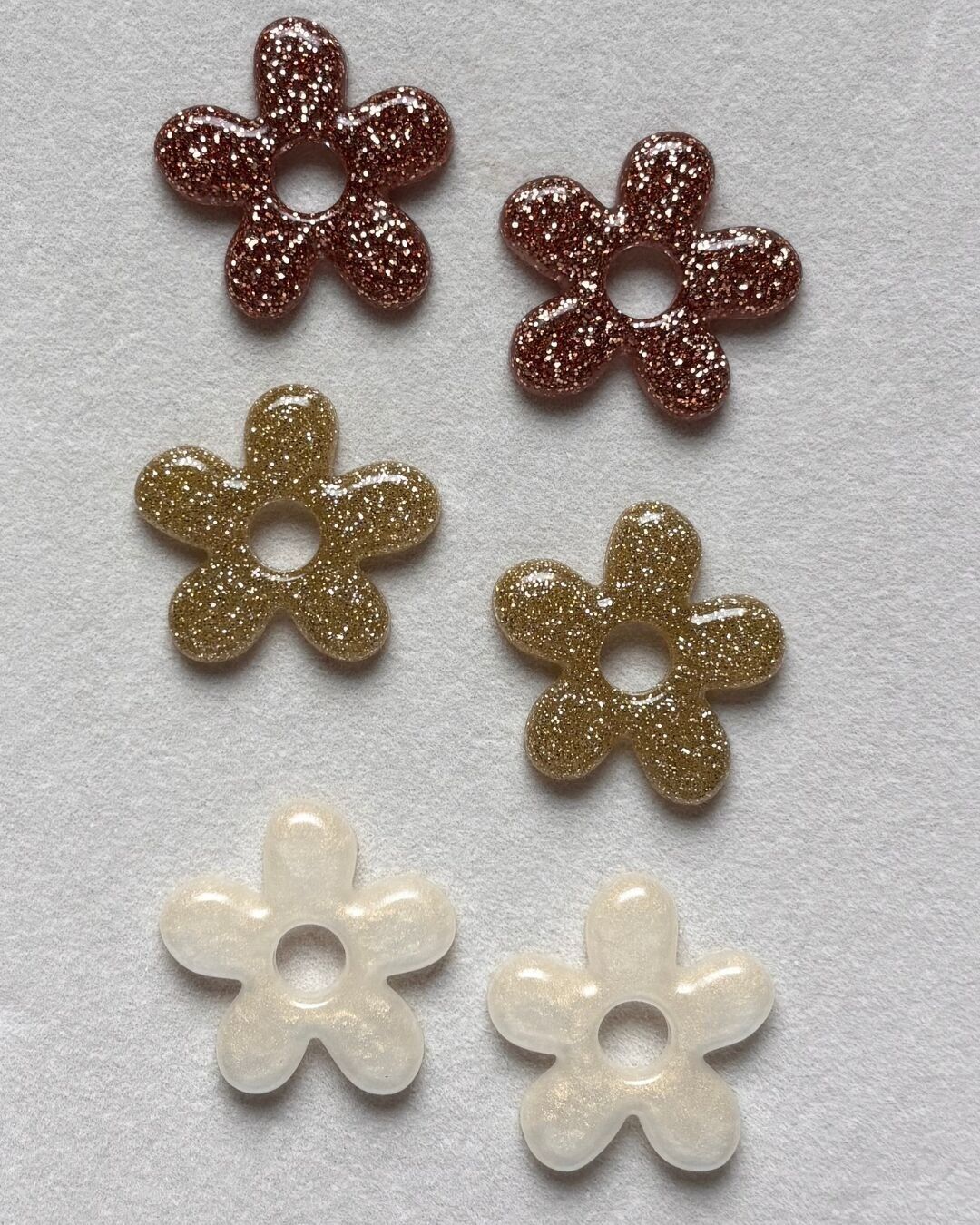 Refills for maxi flower earrings - resin tassels