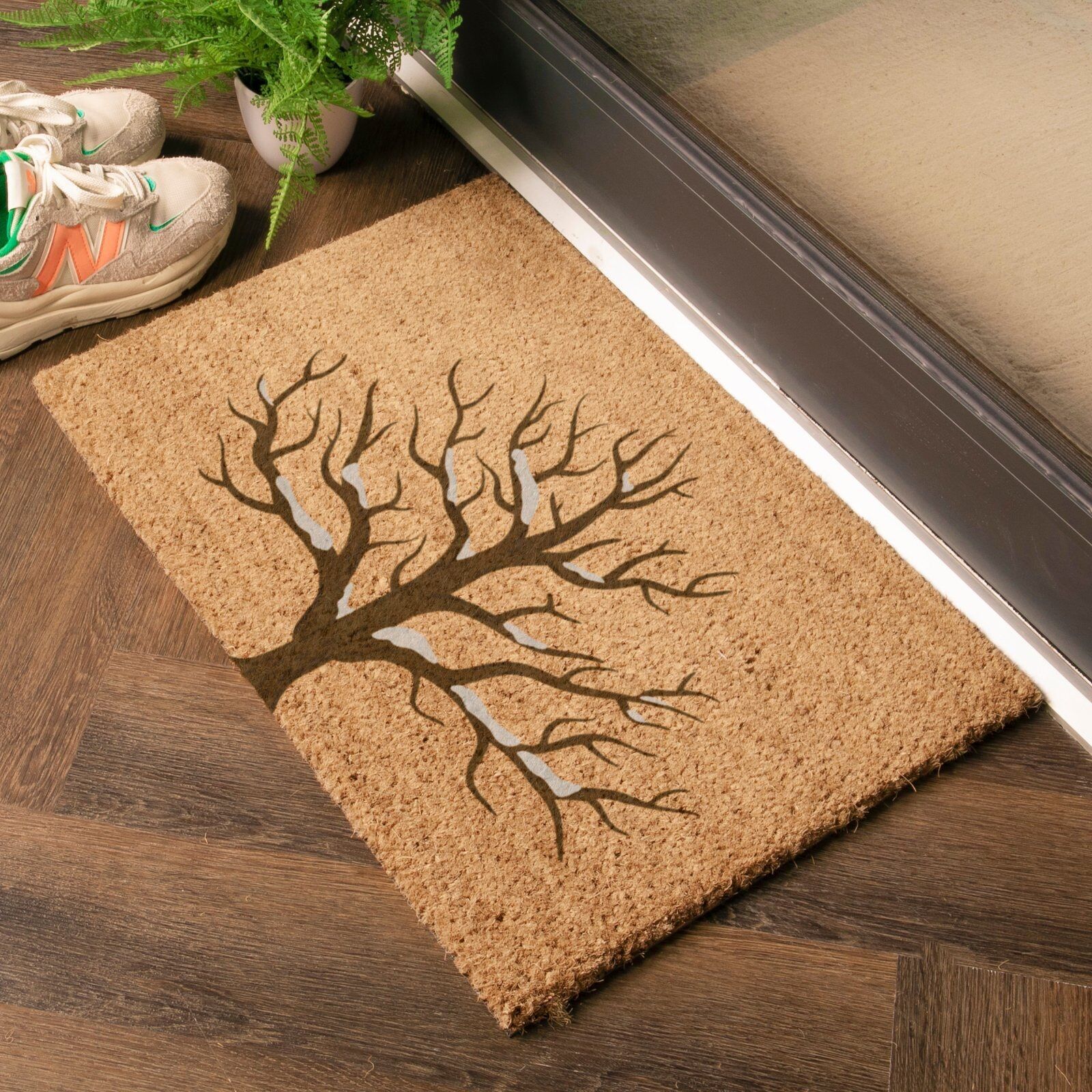 Kokos-Fußmatte mit verschneitem Baummotiv (60 x 40 cm)