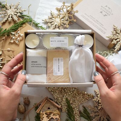 Organic Letterbox Spa Gift Set - White Jasmine -