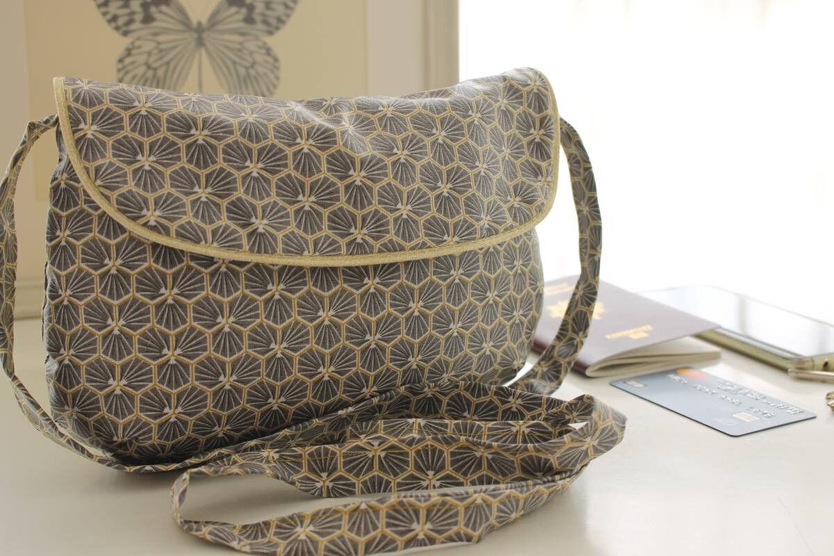 Anaé sonnengraue Tasche