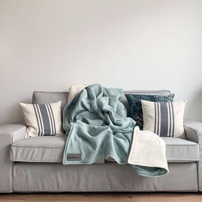 Manta “Perfect” menta/blanco arena - 145 x 210 cm