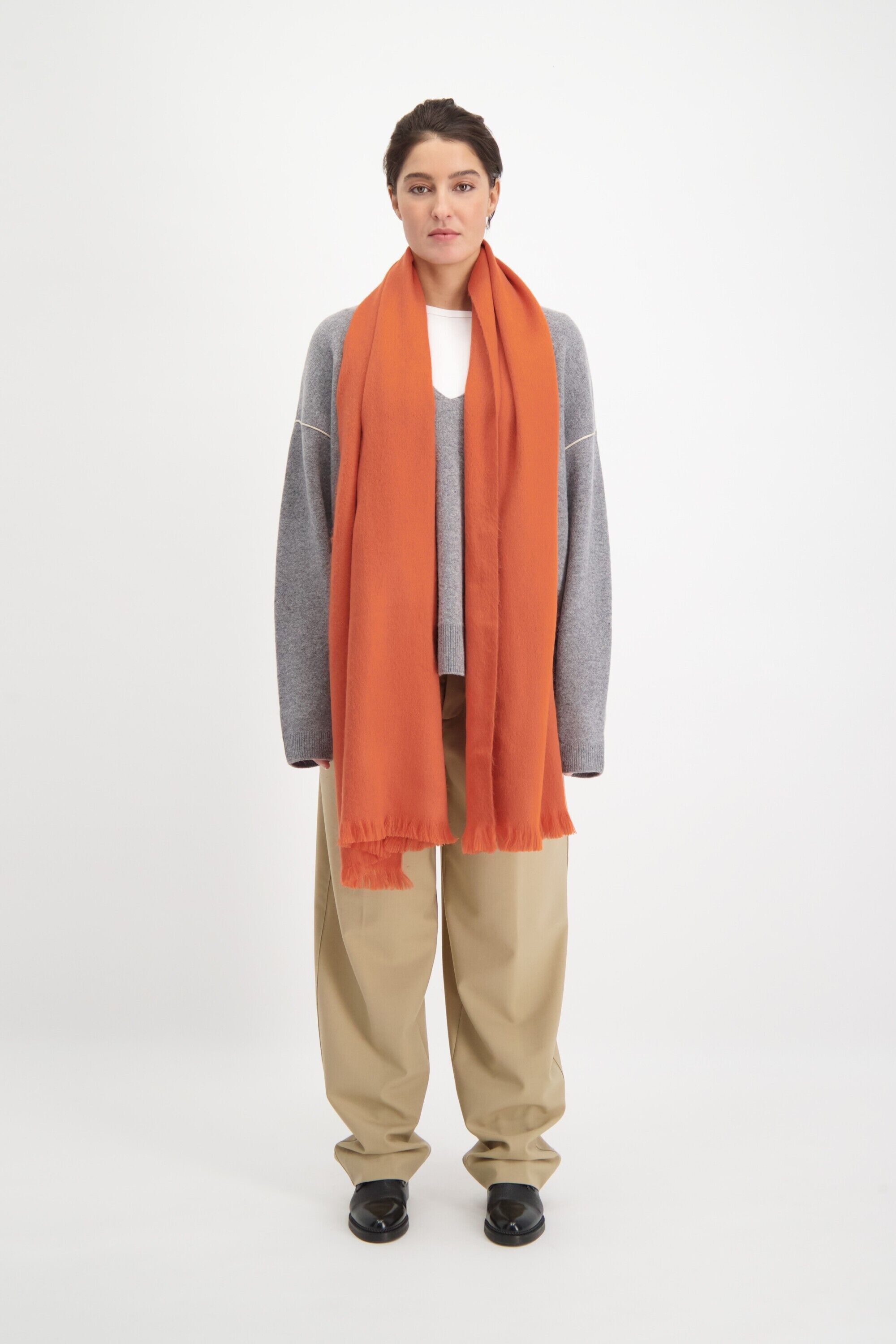 Bufanda fina color terracota