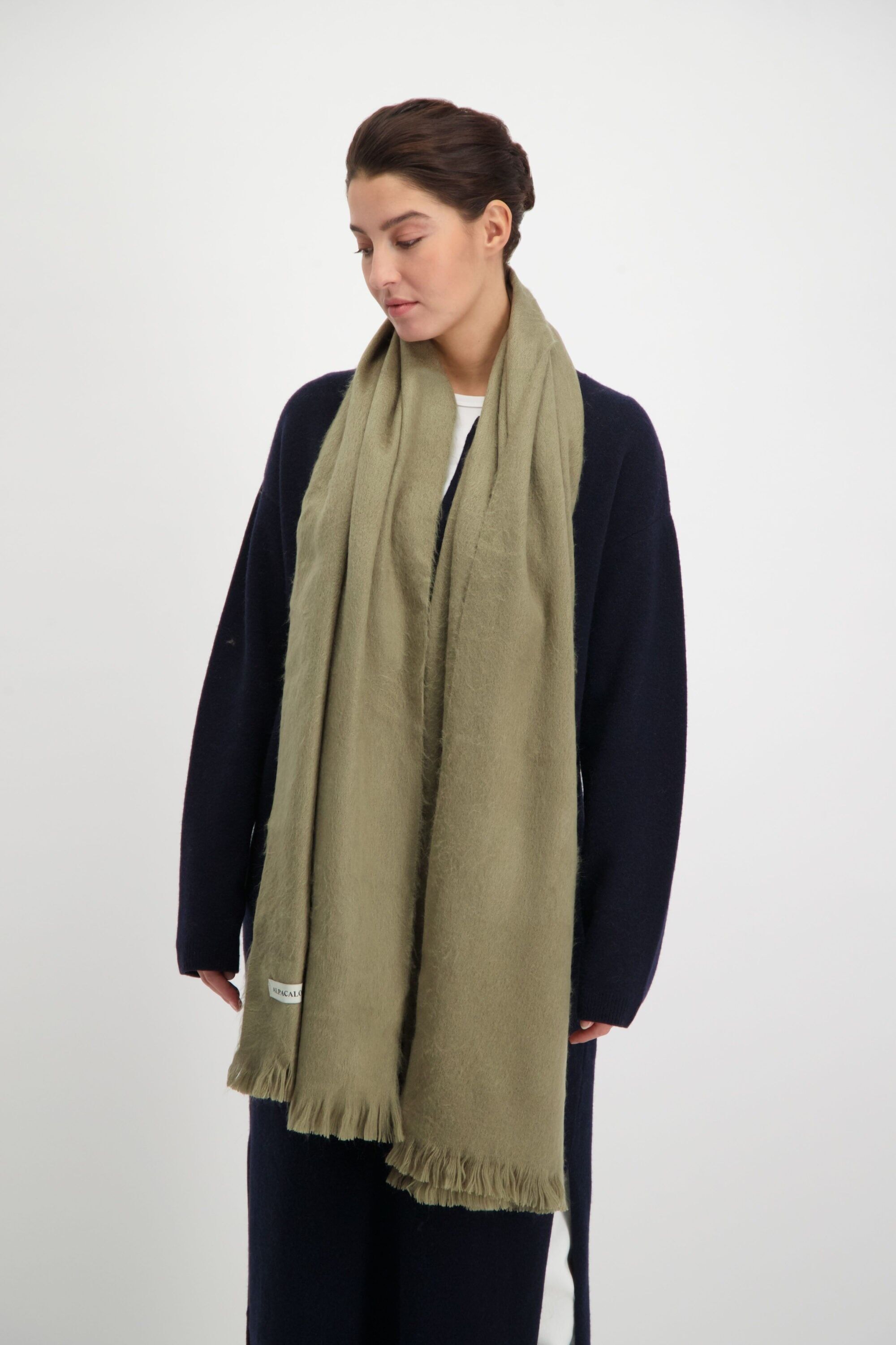 Bufanda fina marrón puro