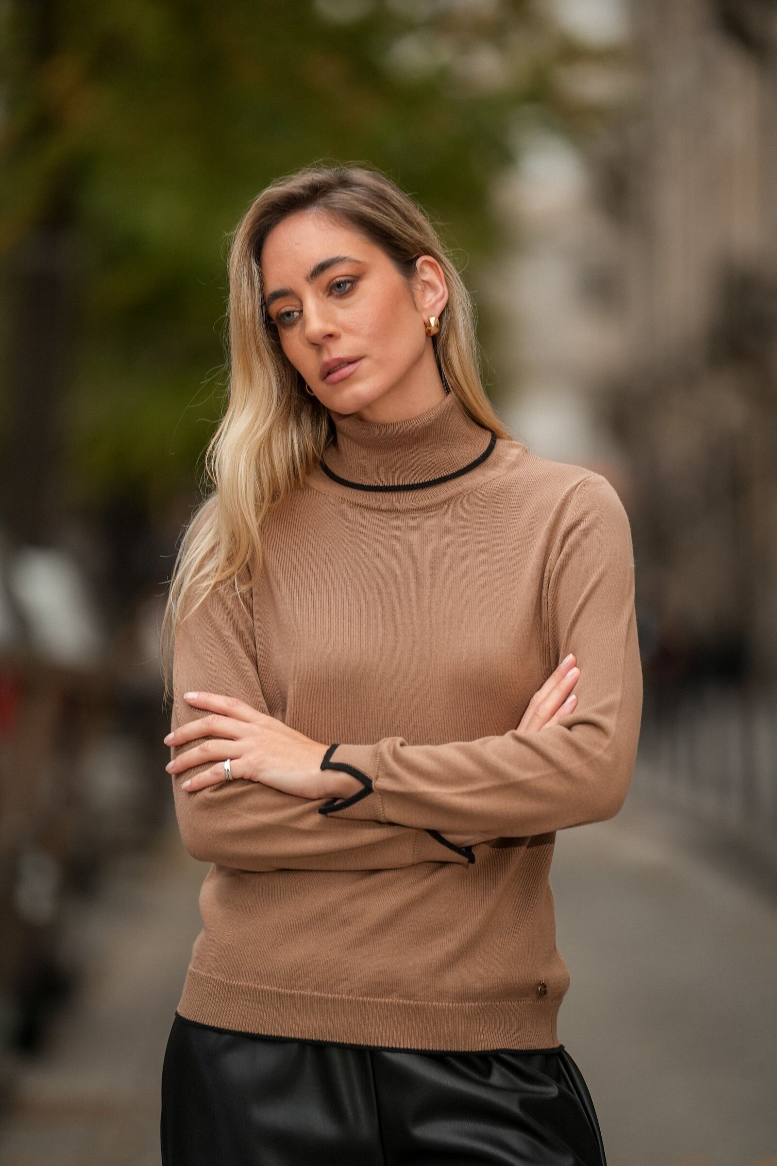 Camisola de Gola Alta