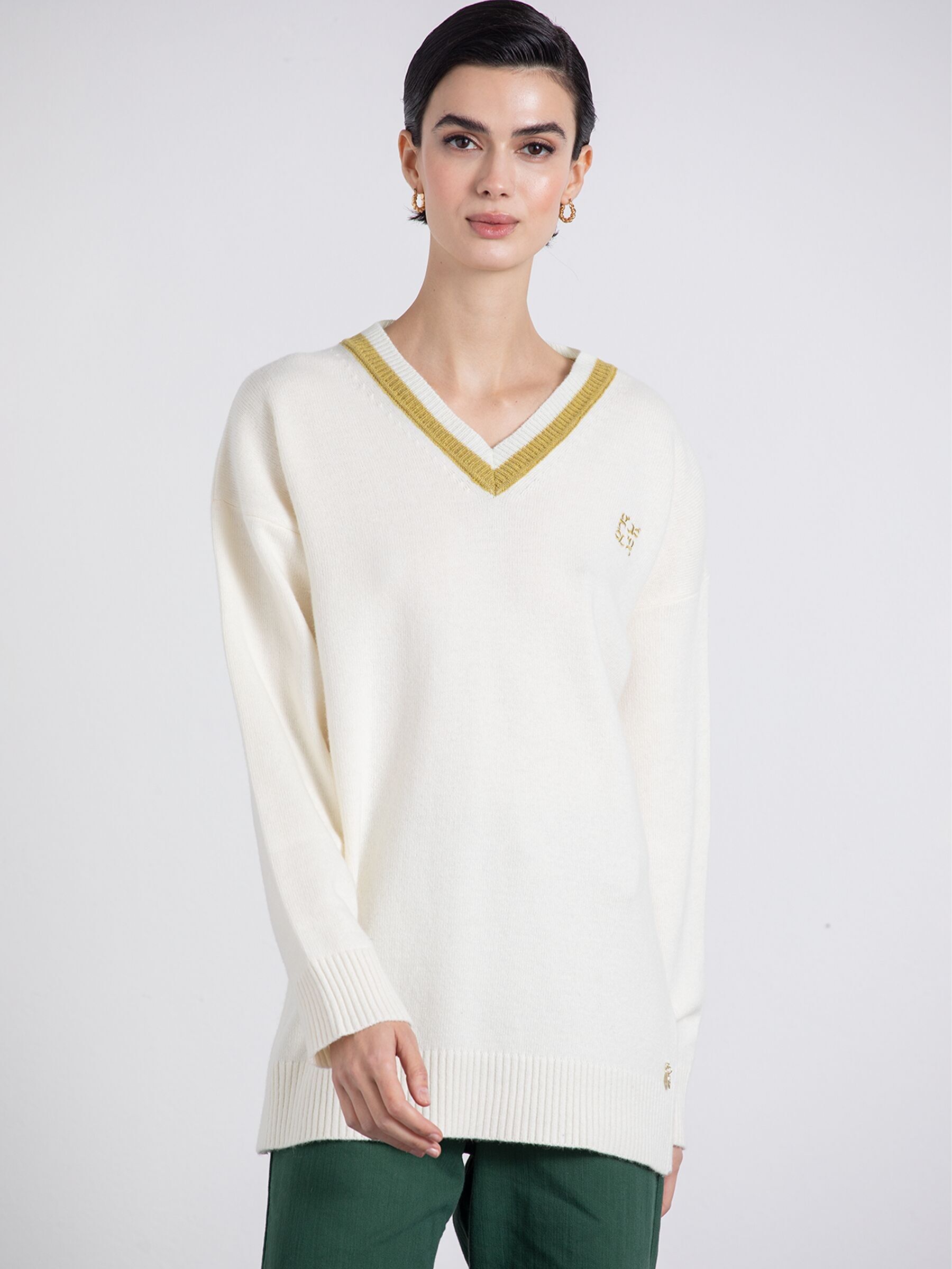 Camisola Decote Bico