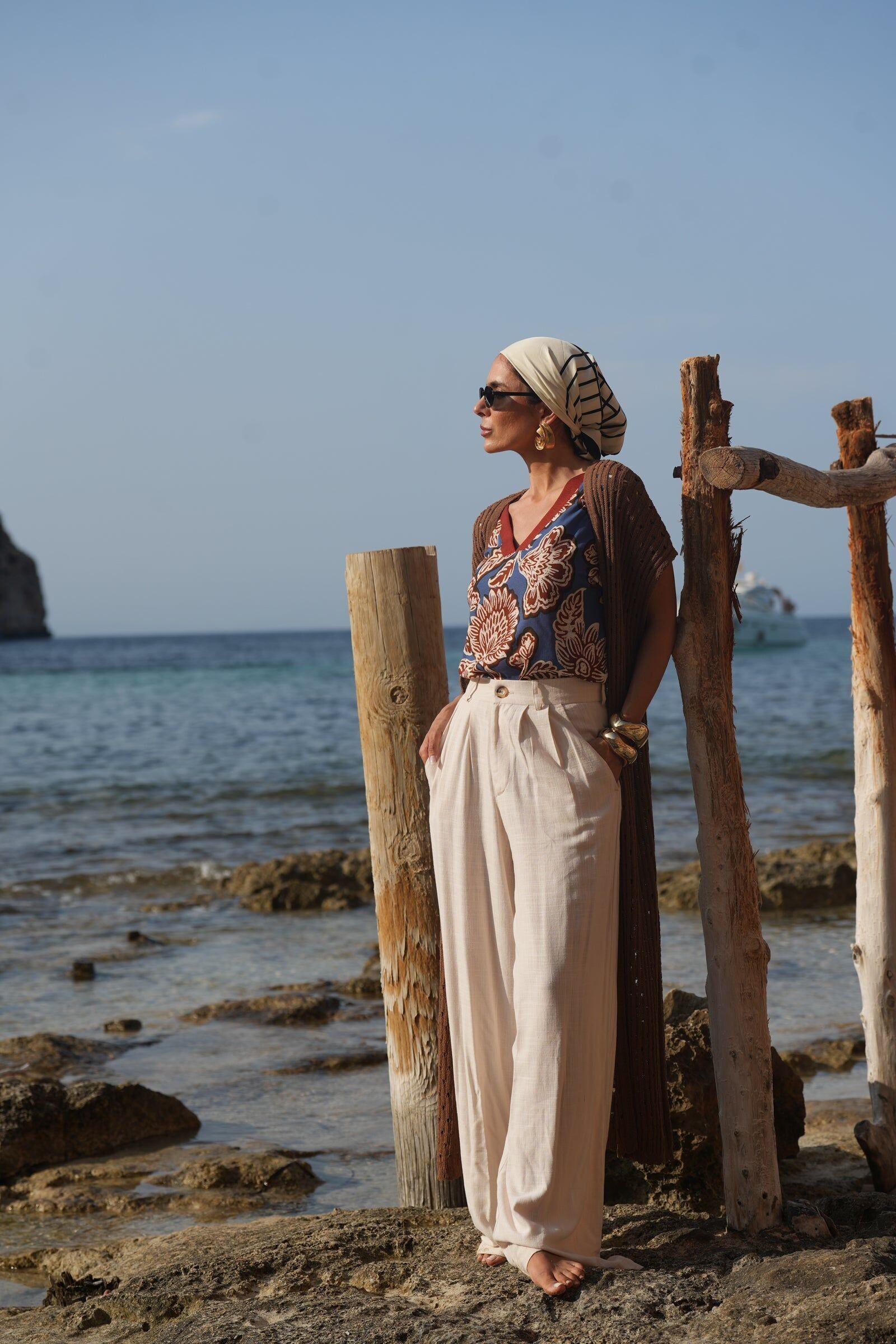 Colete Comprido Perfurado