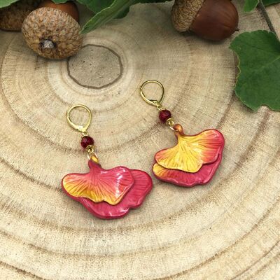 Lever-back earrings with double red Ginkgo leaves