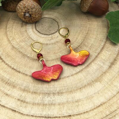 Red Ginkgo single leaf sleeper earrings