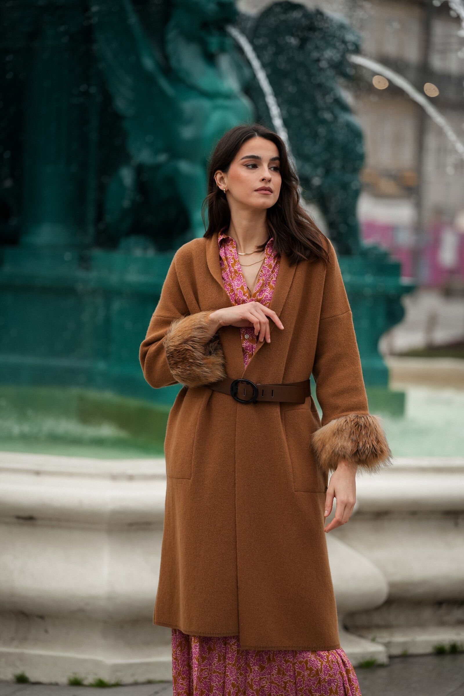 Casaco Comprido con dettagli in pelo