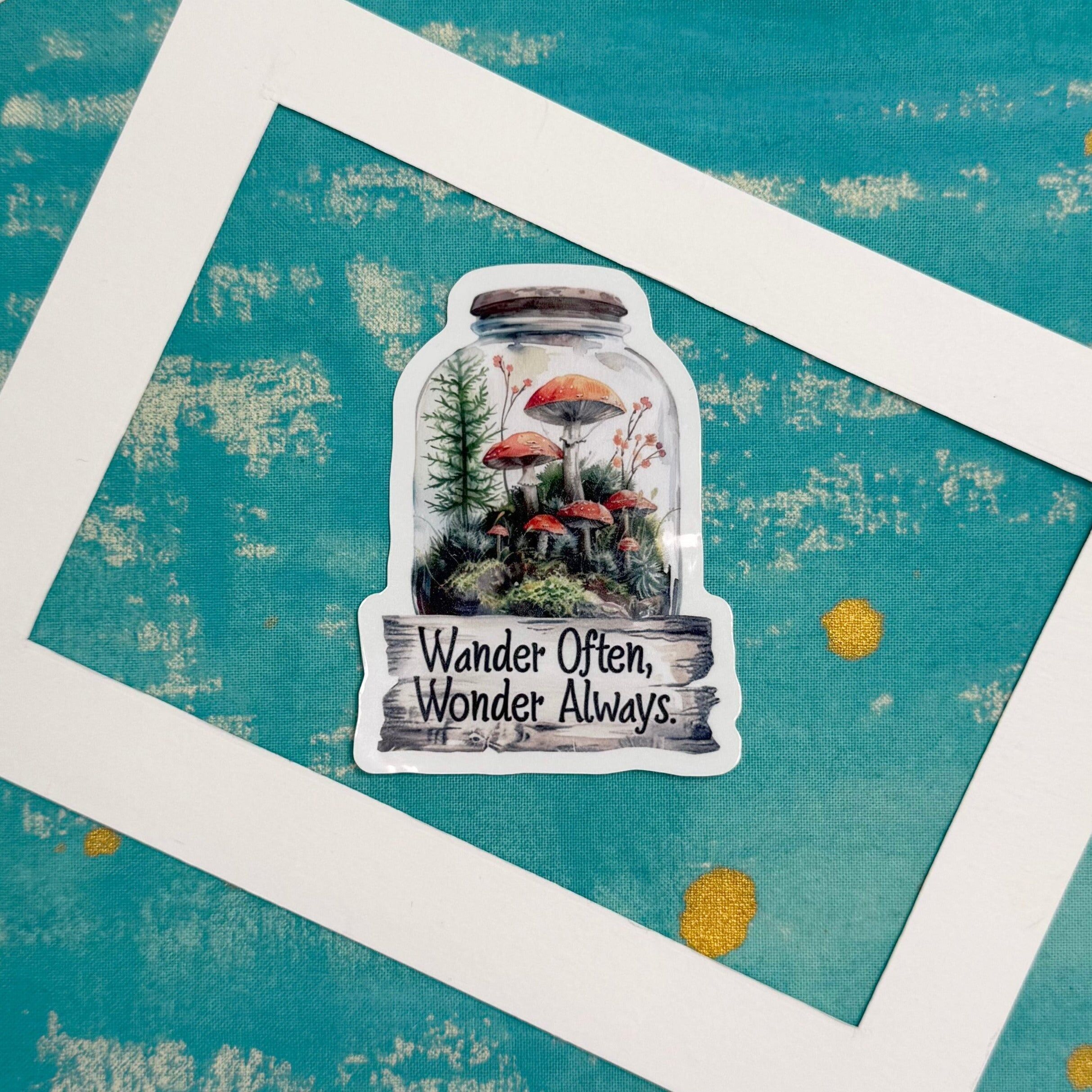 Pegatina de vinilo "Wander Sometimes Wonder Always" | Estética de naturaleza y bosque