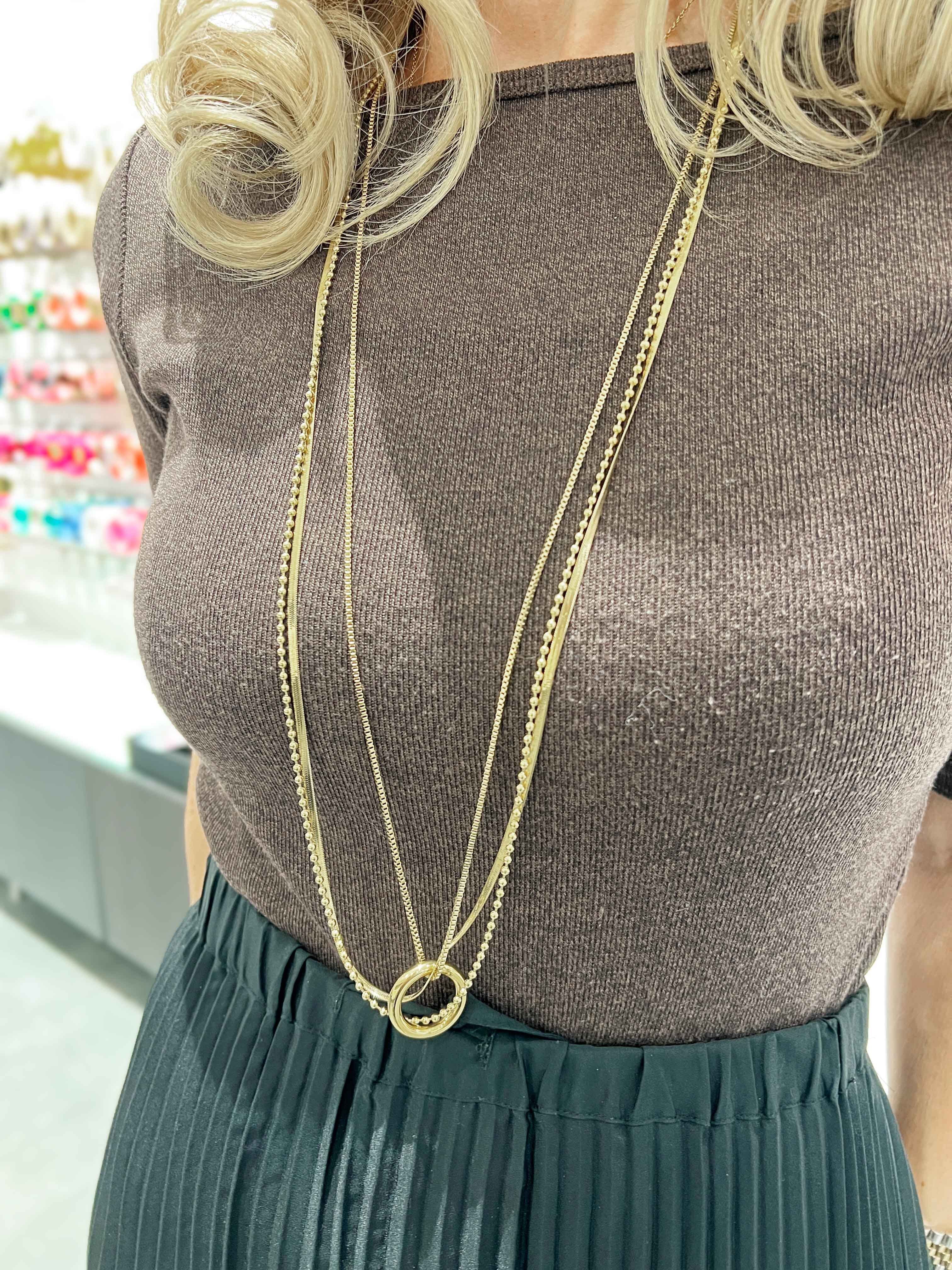 Collana con tripla fila e cerchio dorato – Acciaio inossidabile 316L