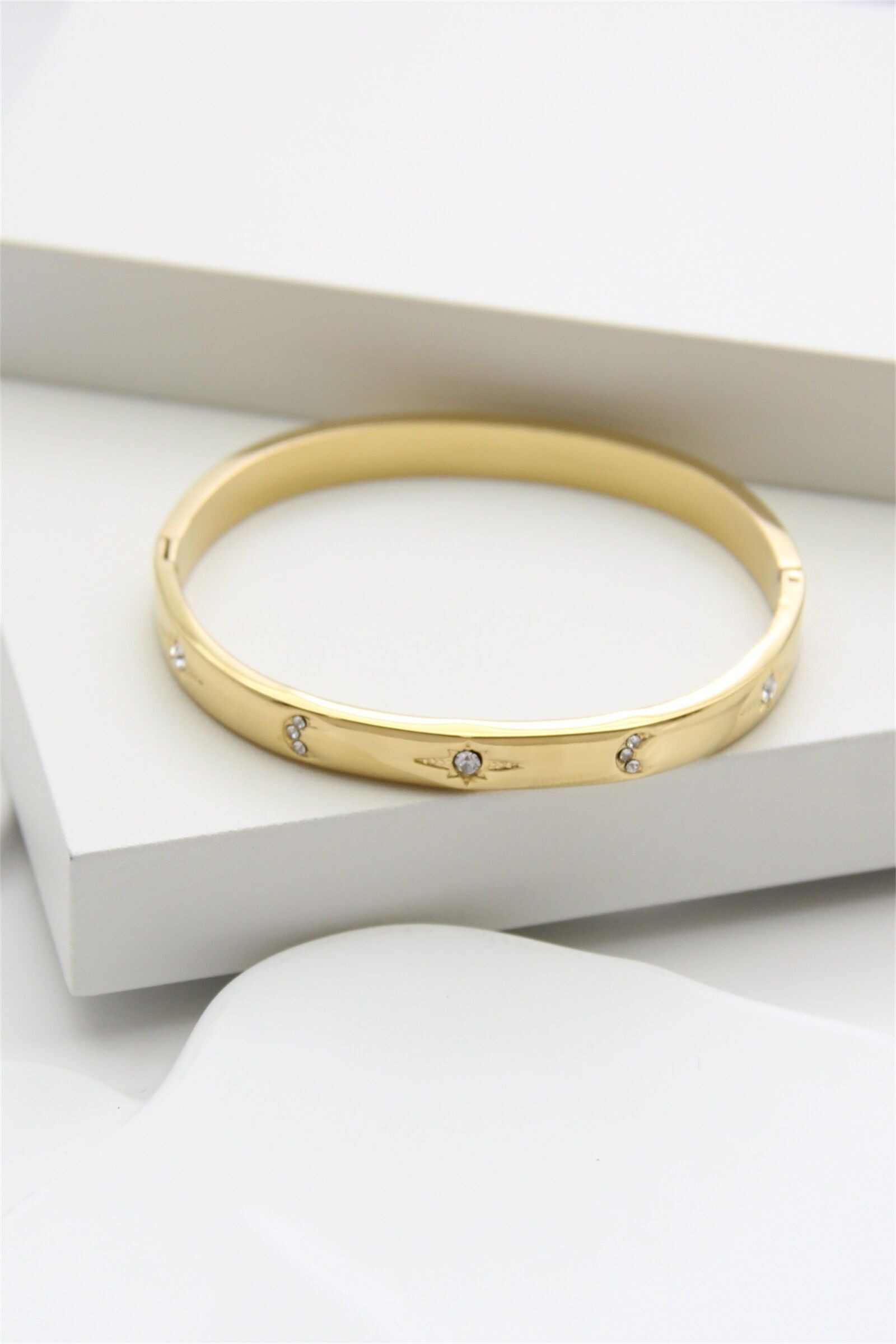 Bracelet Jonc Doré en Acier Inoxydable – Élégance Astrale