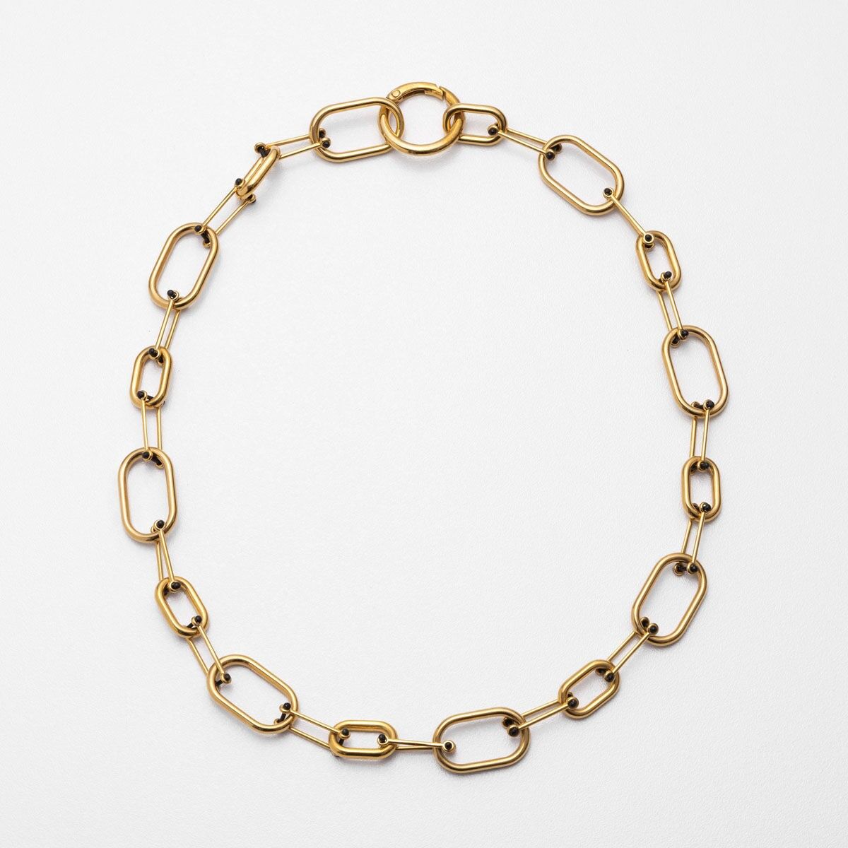 Collana con catena ovale