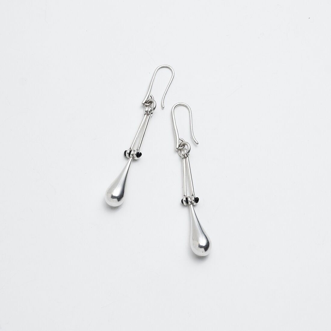 Orecchini pendenti in metallo - lunghi