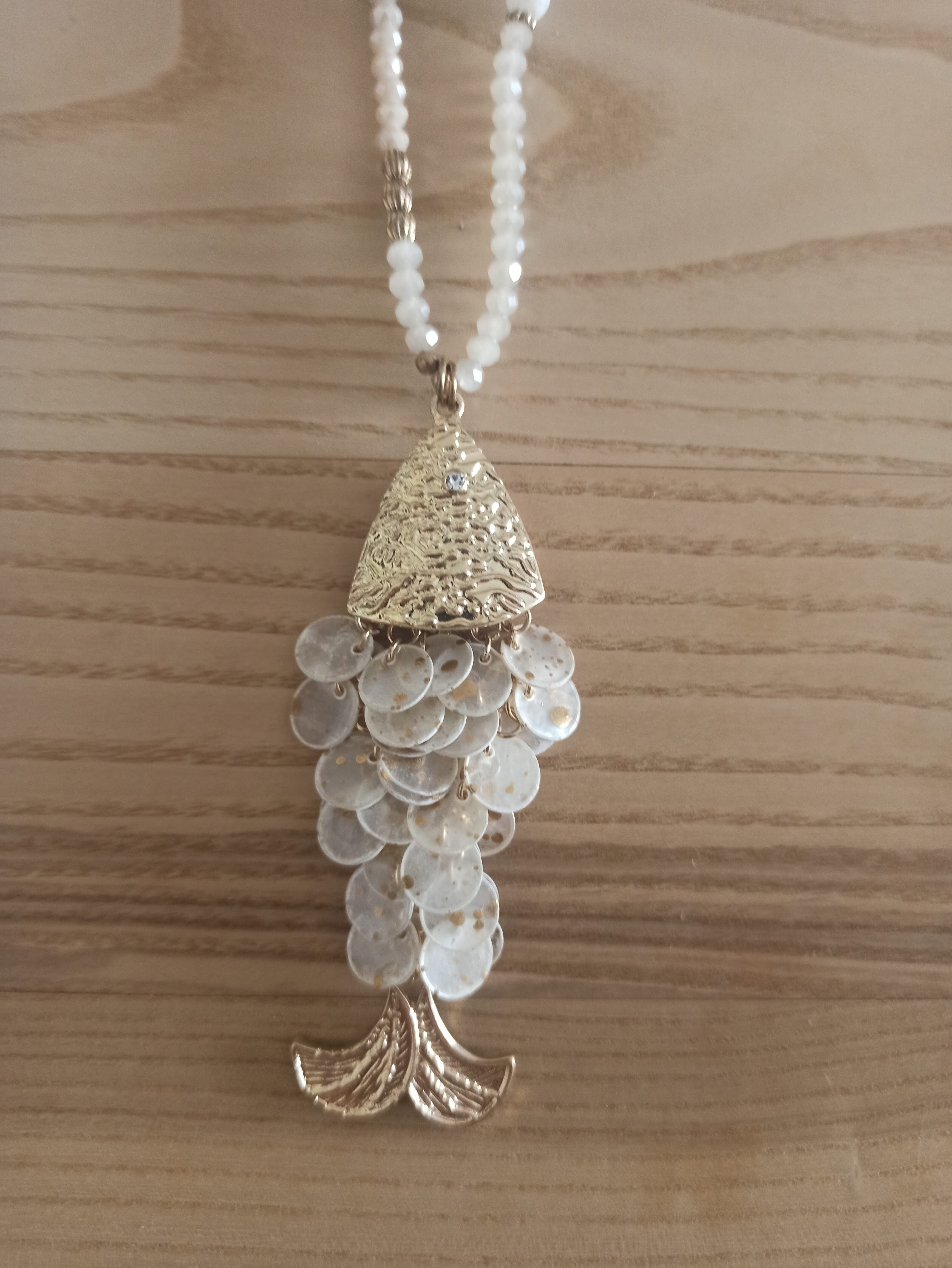 Collana lunga in cristallo con ciondolo a forma di pesce rosso – Edizione esclusiva Colore bianco