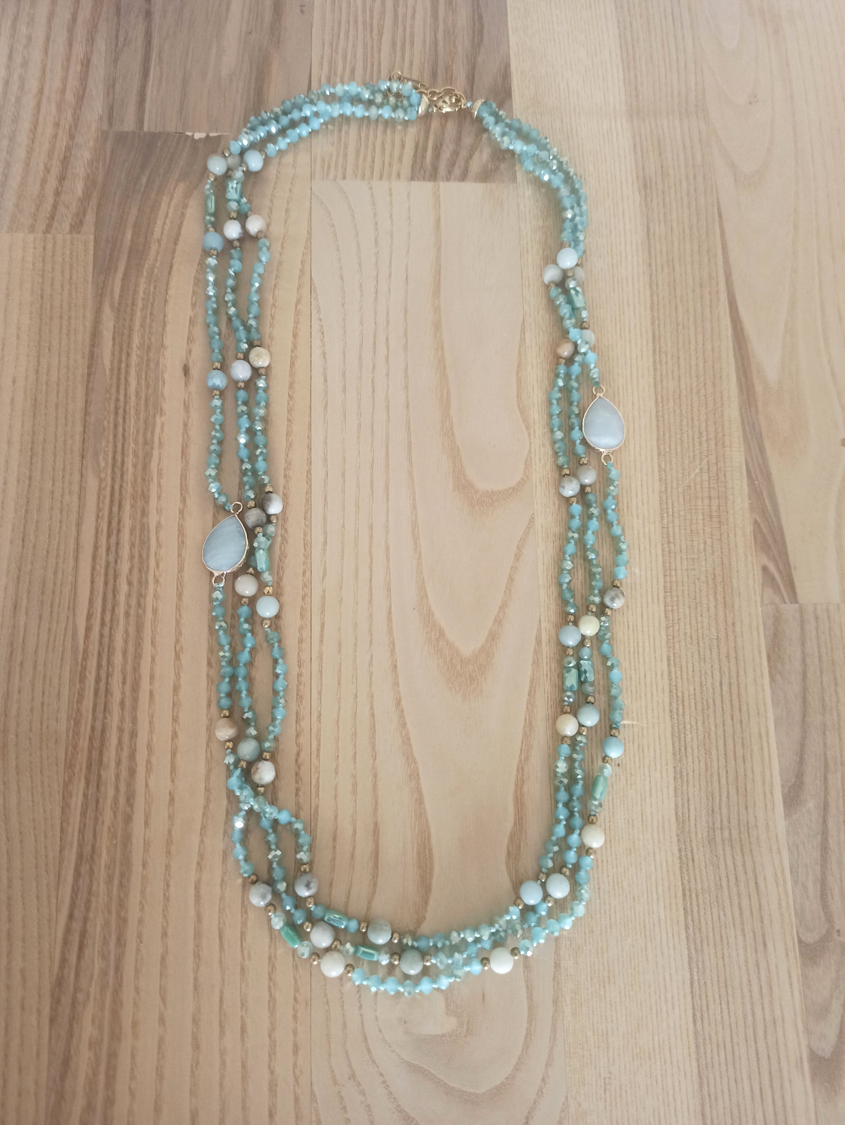 Collana Tripla di Perle di Cristallo e Pietre Semipreziose – Esclusività ed Eleganza · Verde Acqua
