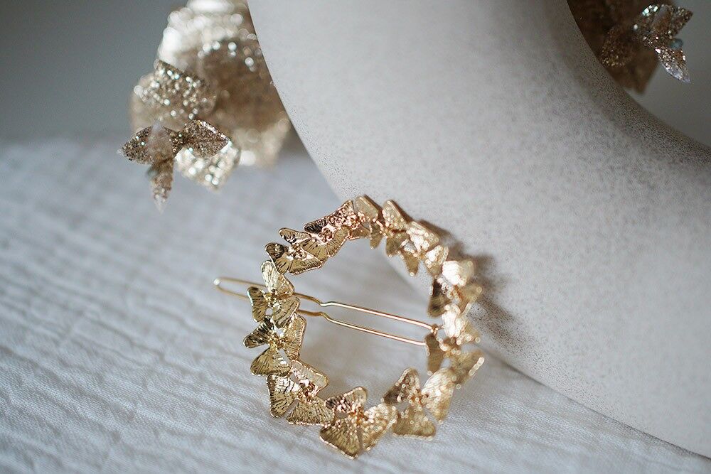 Joséphine Barrette Round Golden Flowers