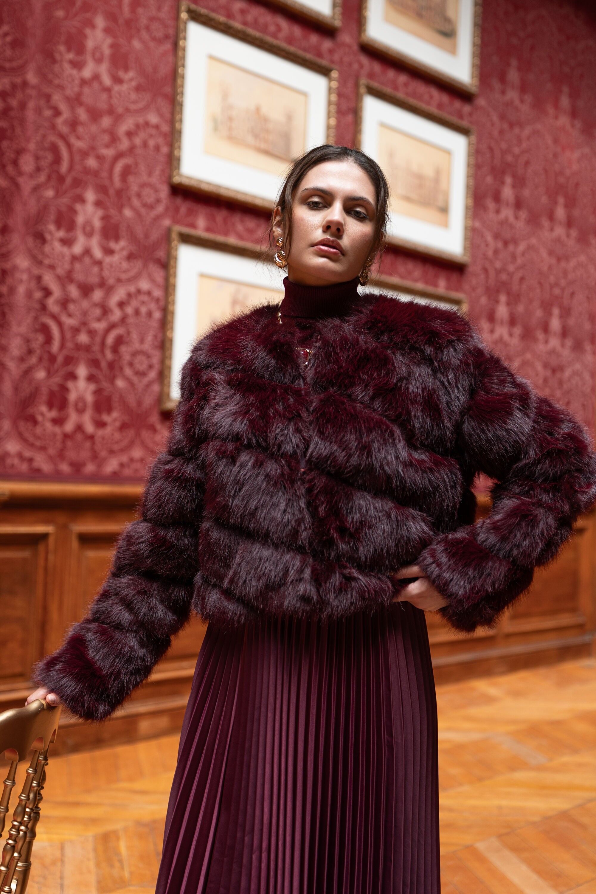 Veste courte Paula en fausse fourrure  - Y168