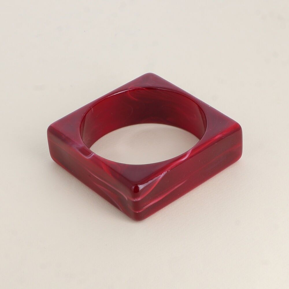 Pulsera - brazalete cuadrado