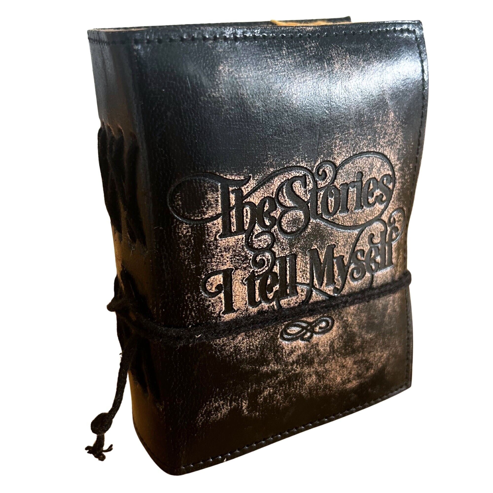 Ledernotizbücher mit unregelmäßigen Kanten – Die Geschichten, die ich mir selbst erzähle