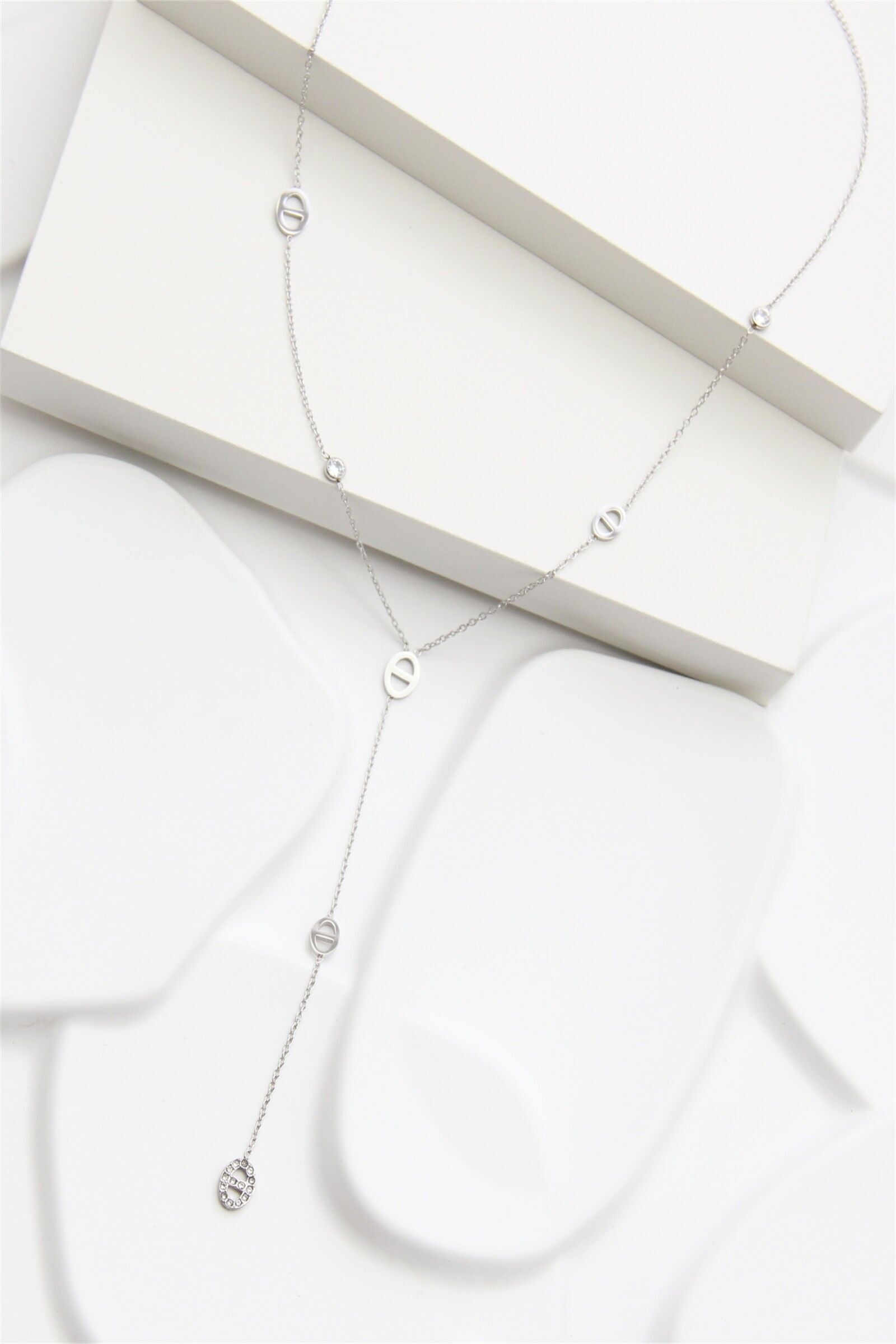 Collier Long Maille Ovale en Acier Inoxydable – Élégance Minimaliste