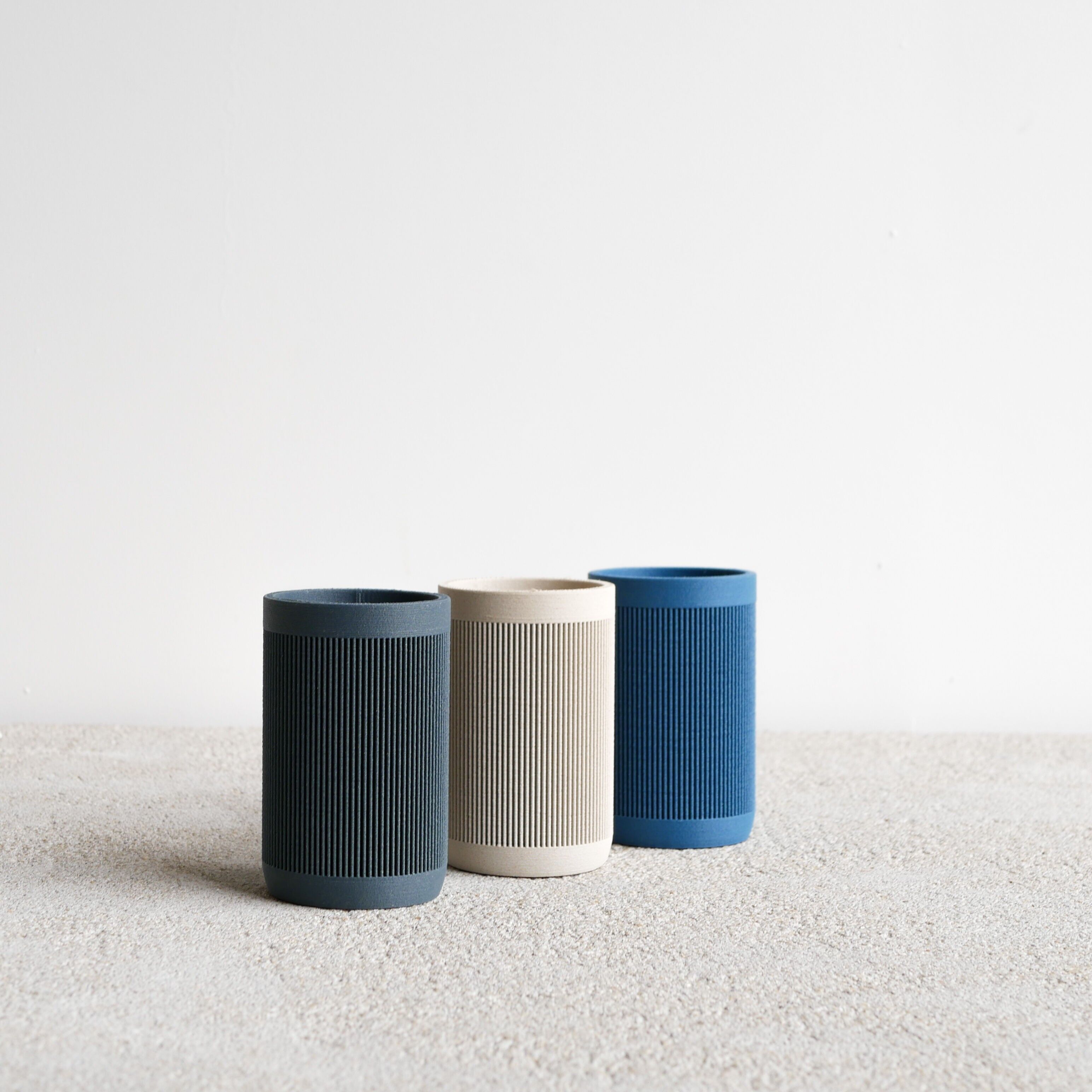 Dunkelblauer, hellblauer, nebelweißer Stifthalter – JAPAN