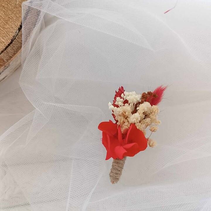 Boutonnière rouge - Boutonnière enfant