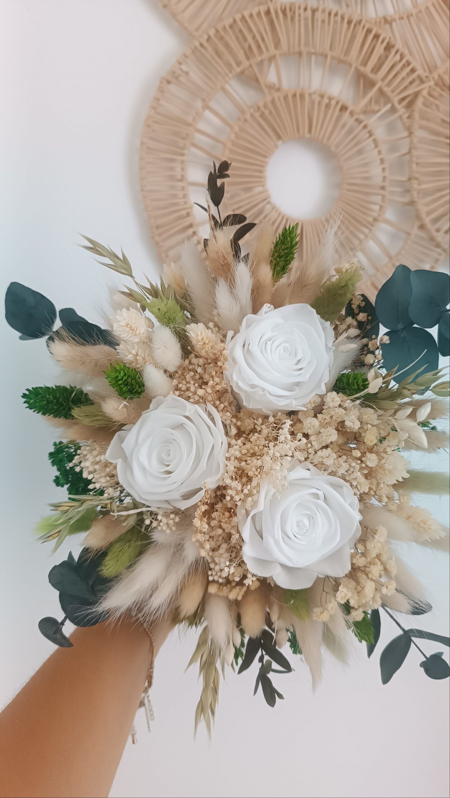 Ramo de flores secas para boda - Boda bohemia de eucalipto y abeto blanco y verde salvia - 22cm a 24cm