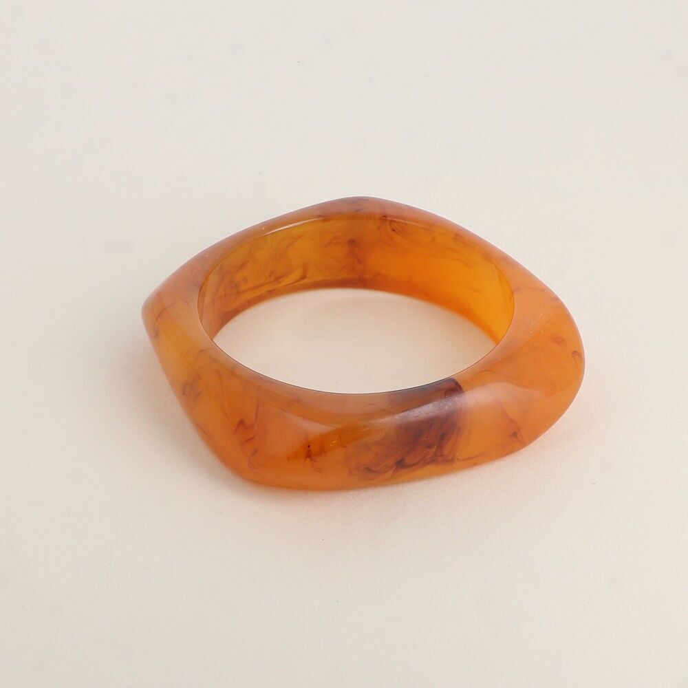 Puño - cuadrado curvado en resina