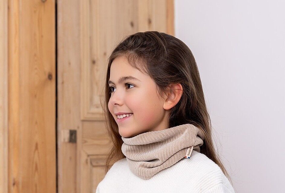 Calentadores de cuello de terciopelo color avellana