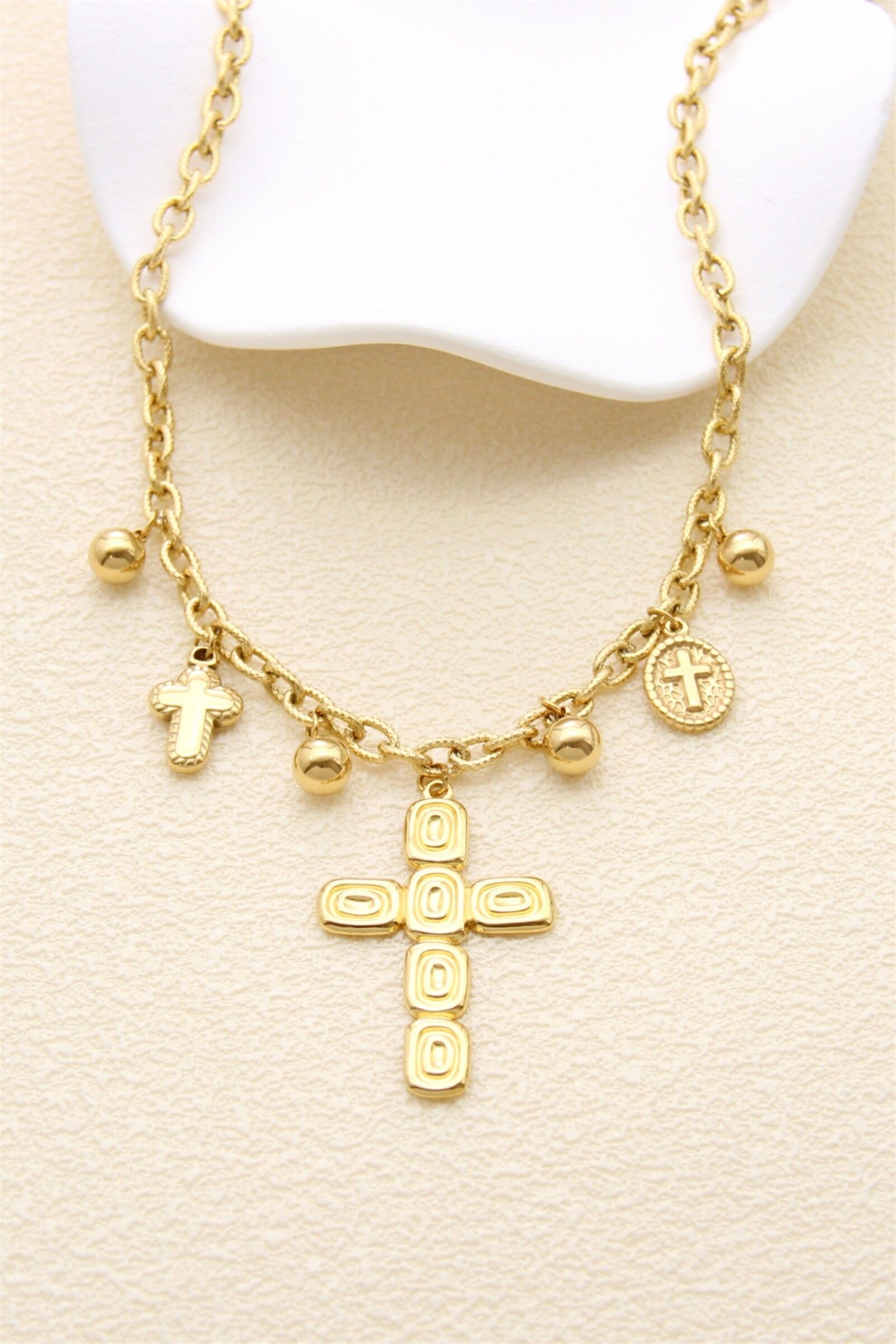 Collier Croix et Médailles Dorées – Acier Inoxydable