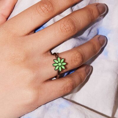 Green Flora Ring