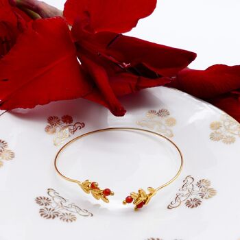 Jonc Feuille d'amour : cornaline rouge et bracelet doré à l'or fin 3