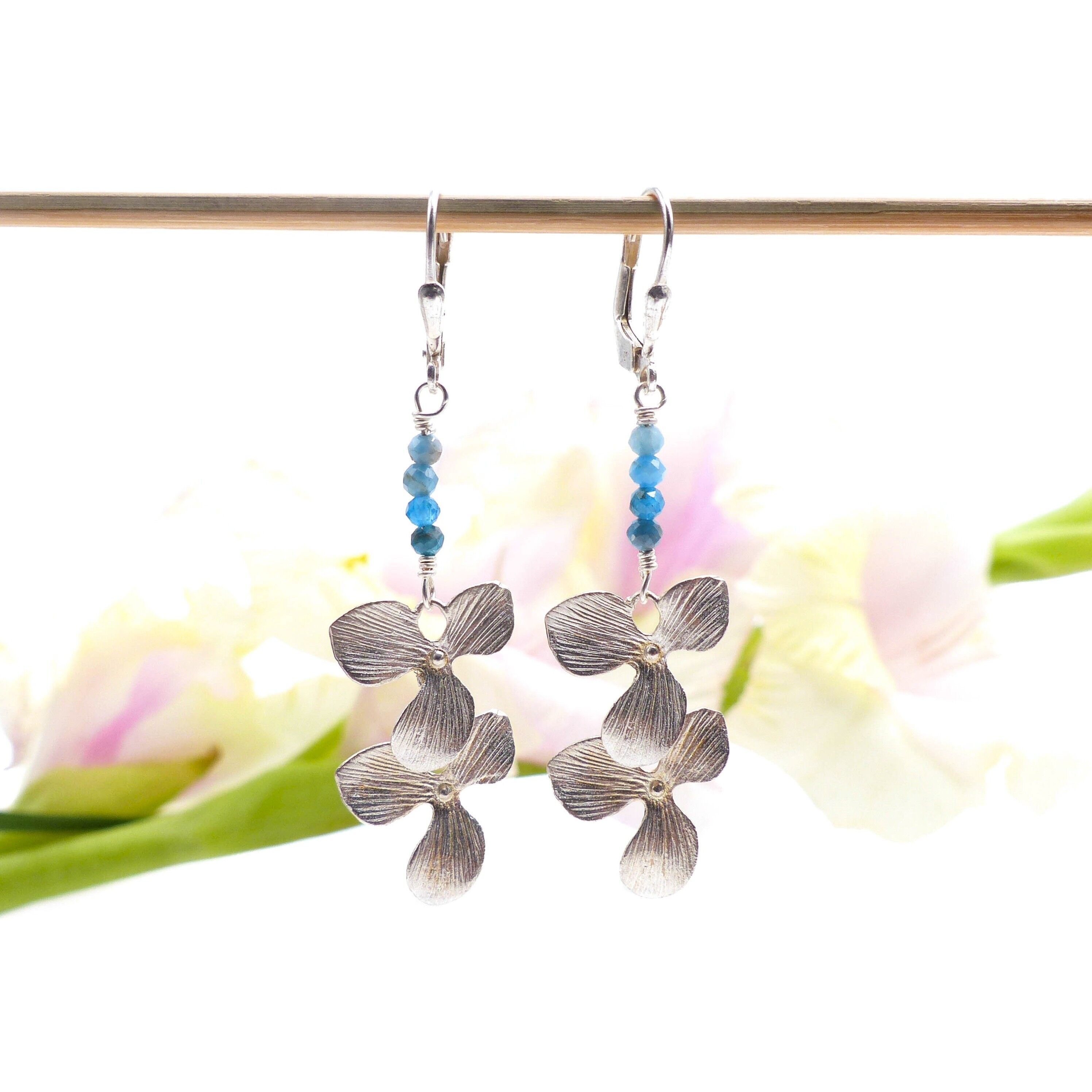 Boucles d’oreilles Eden en argent : apatite bleue