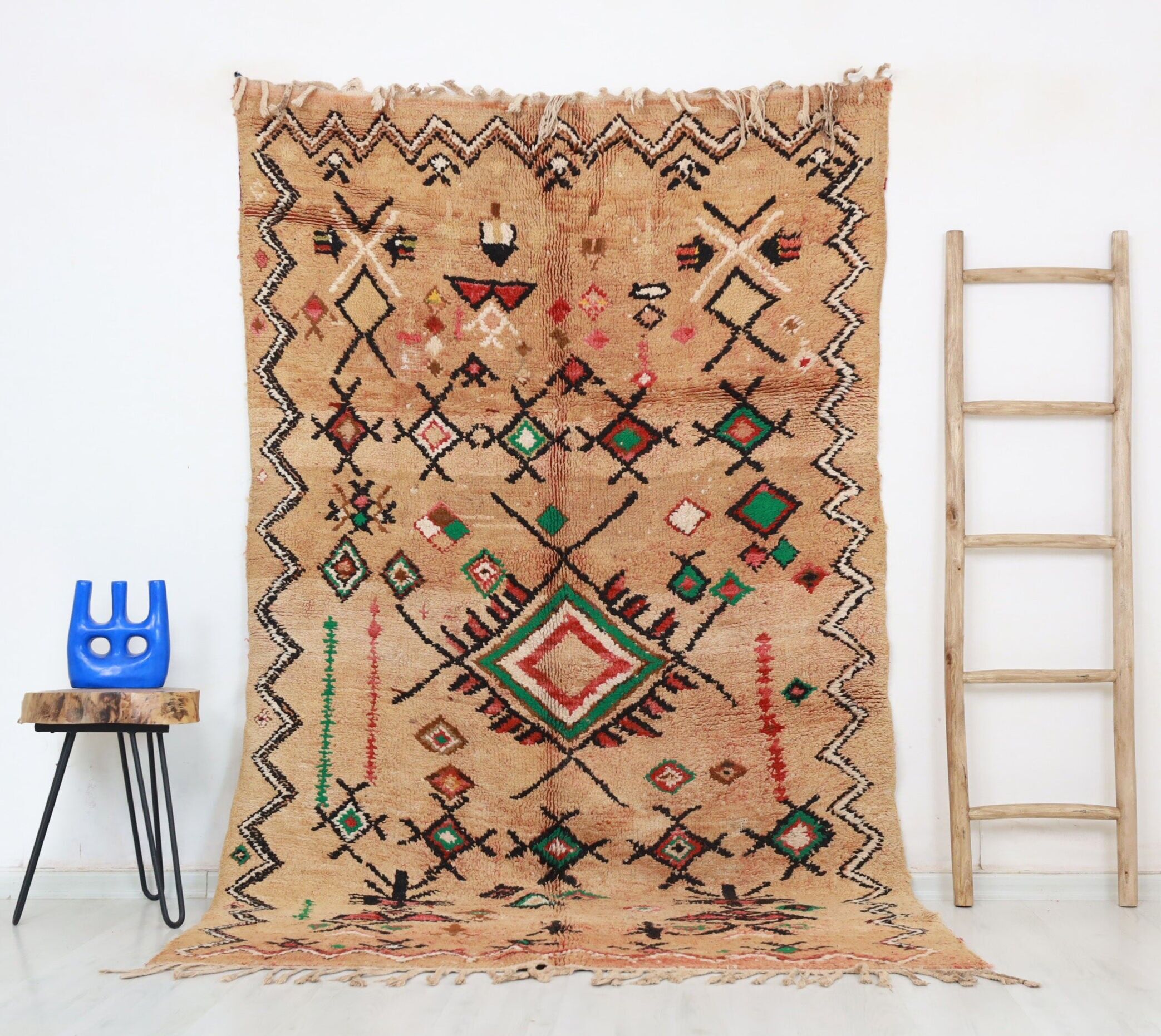 Tappeto marocchino vintage Ufella 142 cm x 253 cm