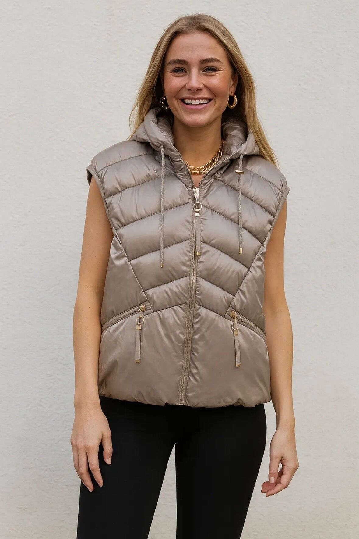 Doudoune brillante sans manches - 1828