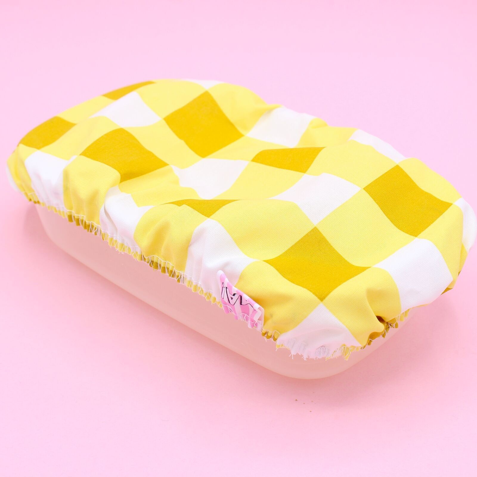 Charlotte cake dish cover - yellow gingham